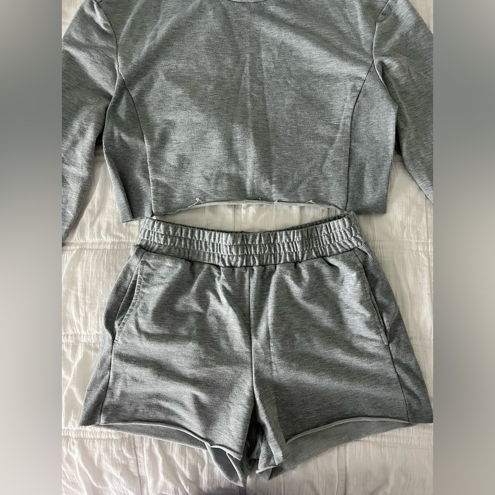 Gray Lounge Set - Picture 2 of 6